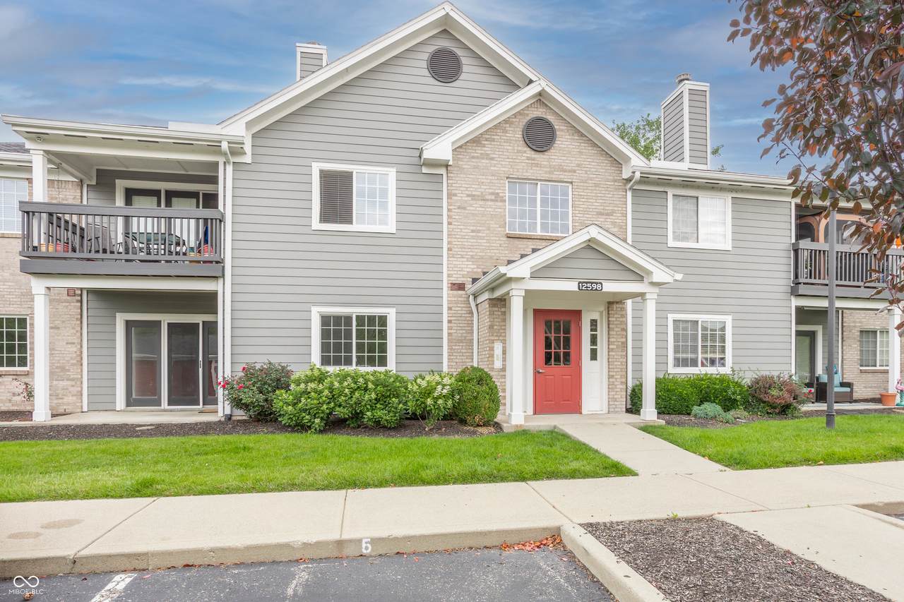 12598 Tennyson Lane - Photo 1