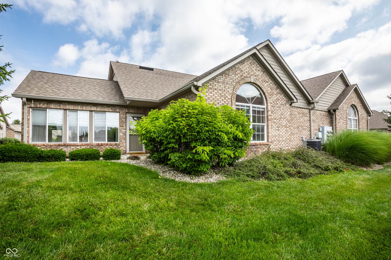 2336 Steeple Chase - Photo 1