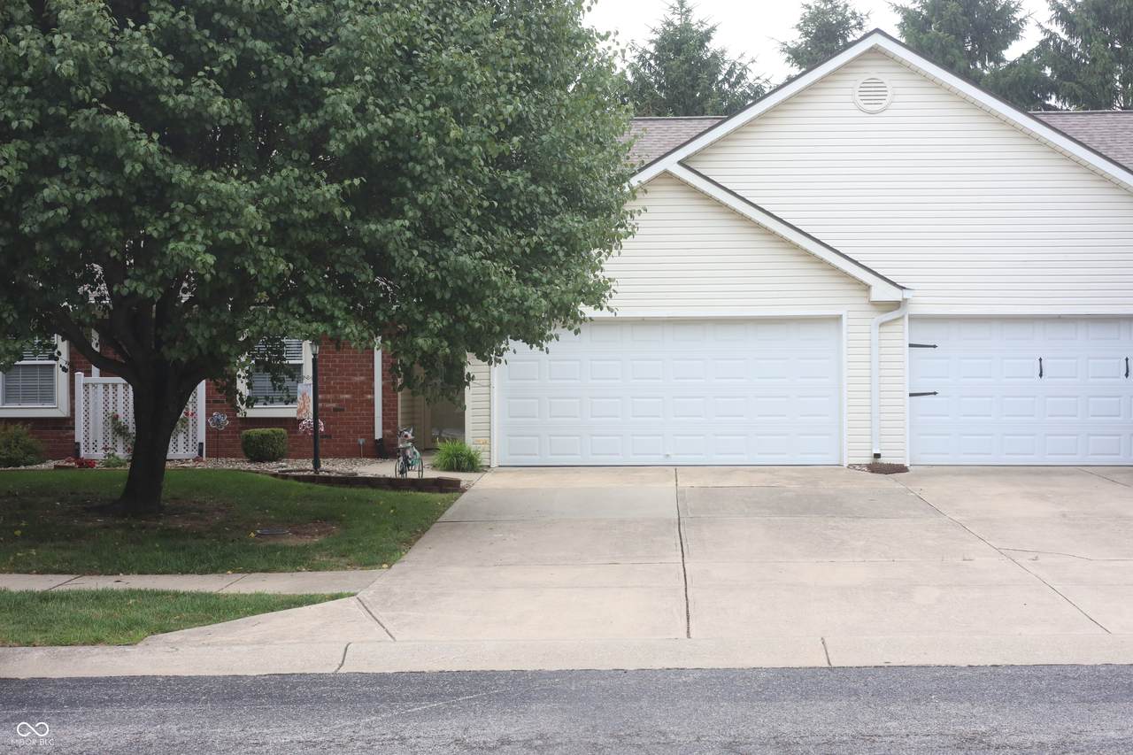 3910 Gray Pond Court - Photo 1
