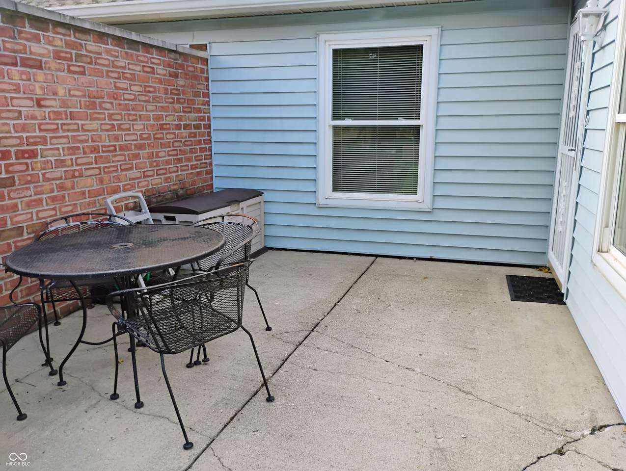 4403 Chelsea Drive - Photo 1