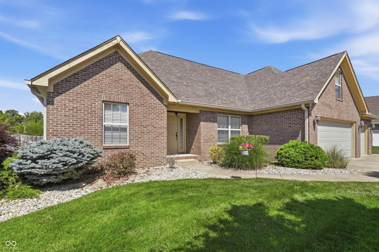 2946 Colton Road - Photo 1