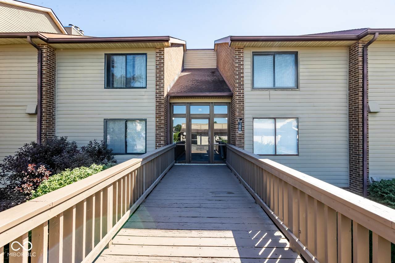 106 Knoll Court - Photo 1