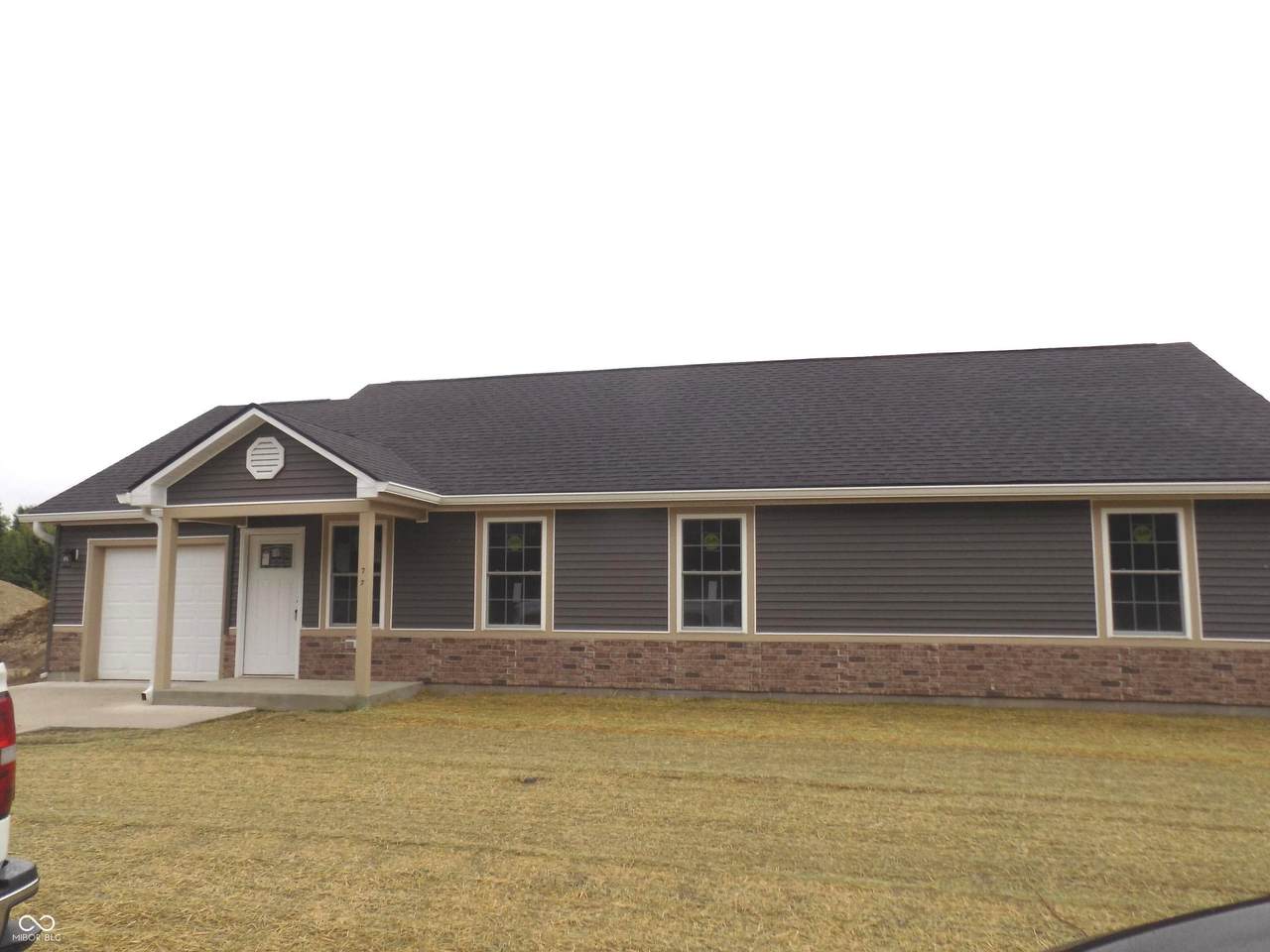 7747 Mountain Stream Way - Photo 1