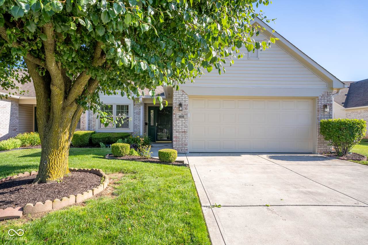 1698 Fairfield Circle - Photo 1