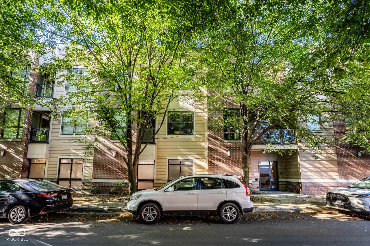 233 Saint Joseph Street - Photo 1