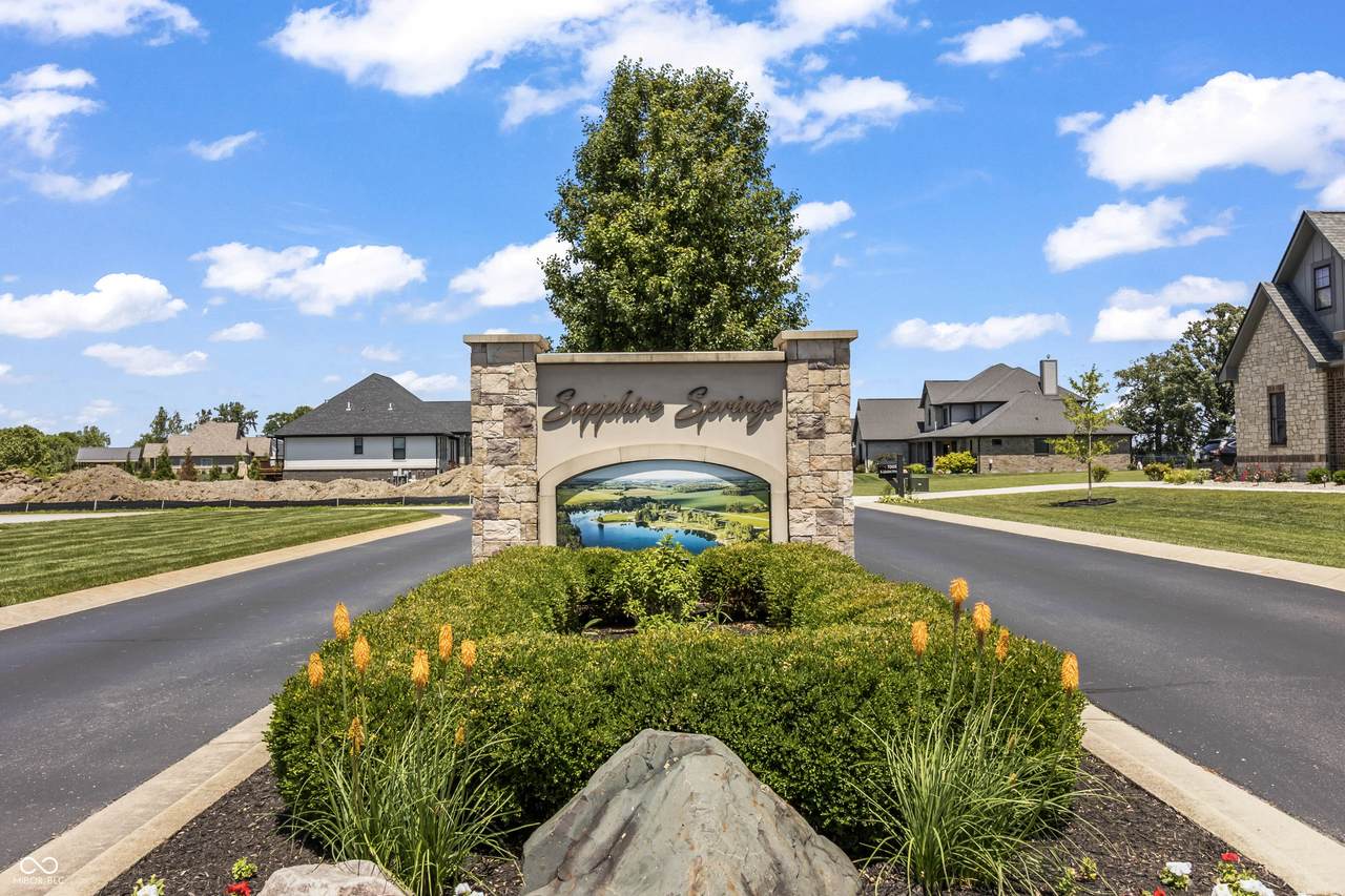 7179 Lakeshore Drive - Photo 1
