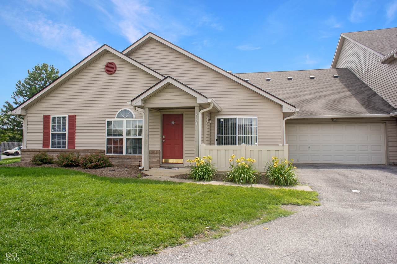 4805 Kelvington Drive - Photo 1