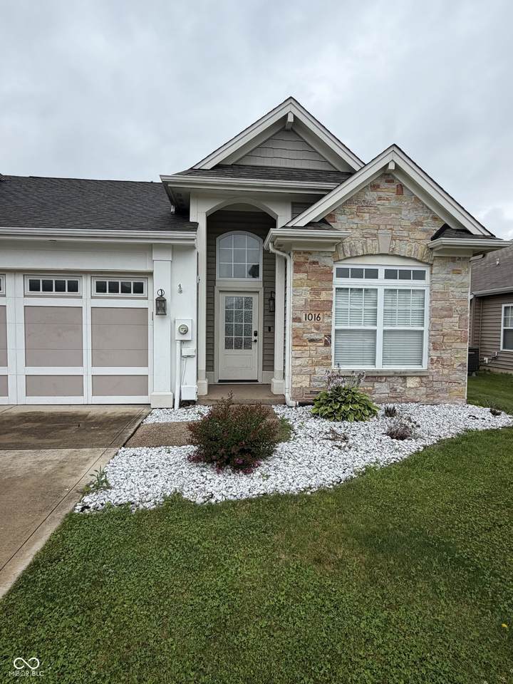 1016 Mount Olive Road - Photo 1