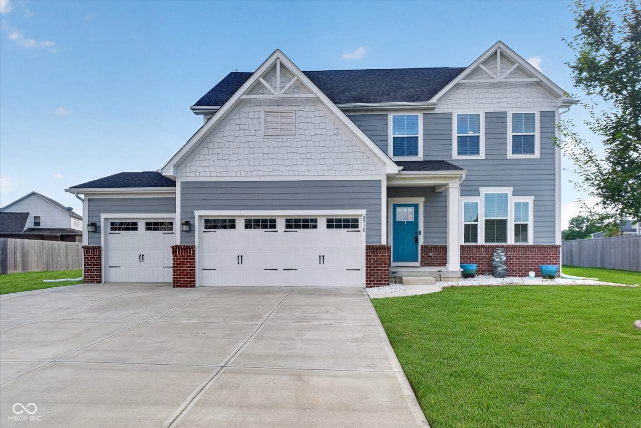 2718 Chalbury Drive - Photo 1