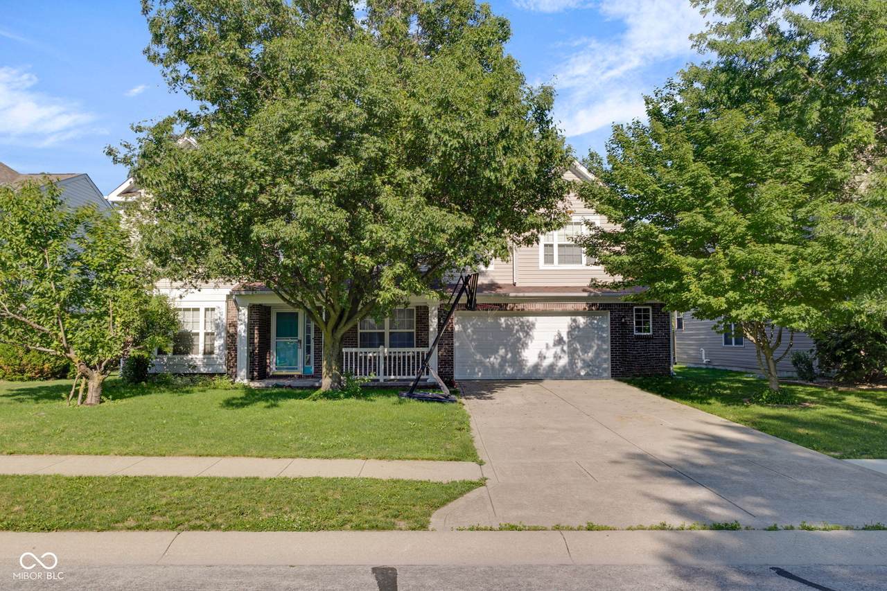 6553 Hunters Ridge - Photo 1