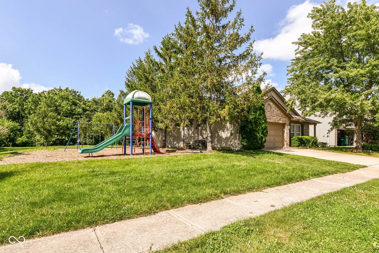 6864 Merritt Ridge Way - Photo 1