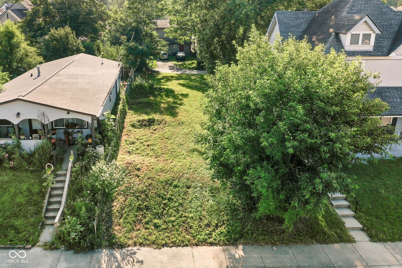 325 Keystone Avenue - Photo 1