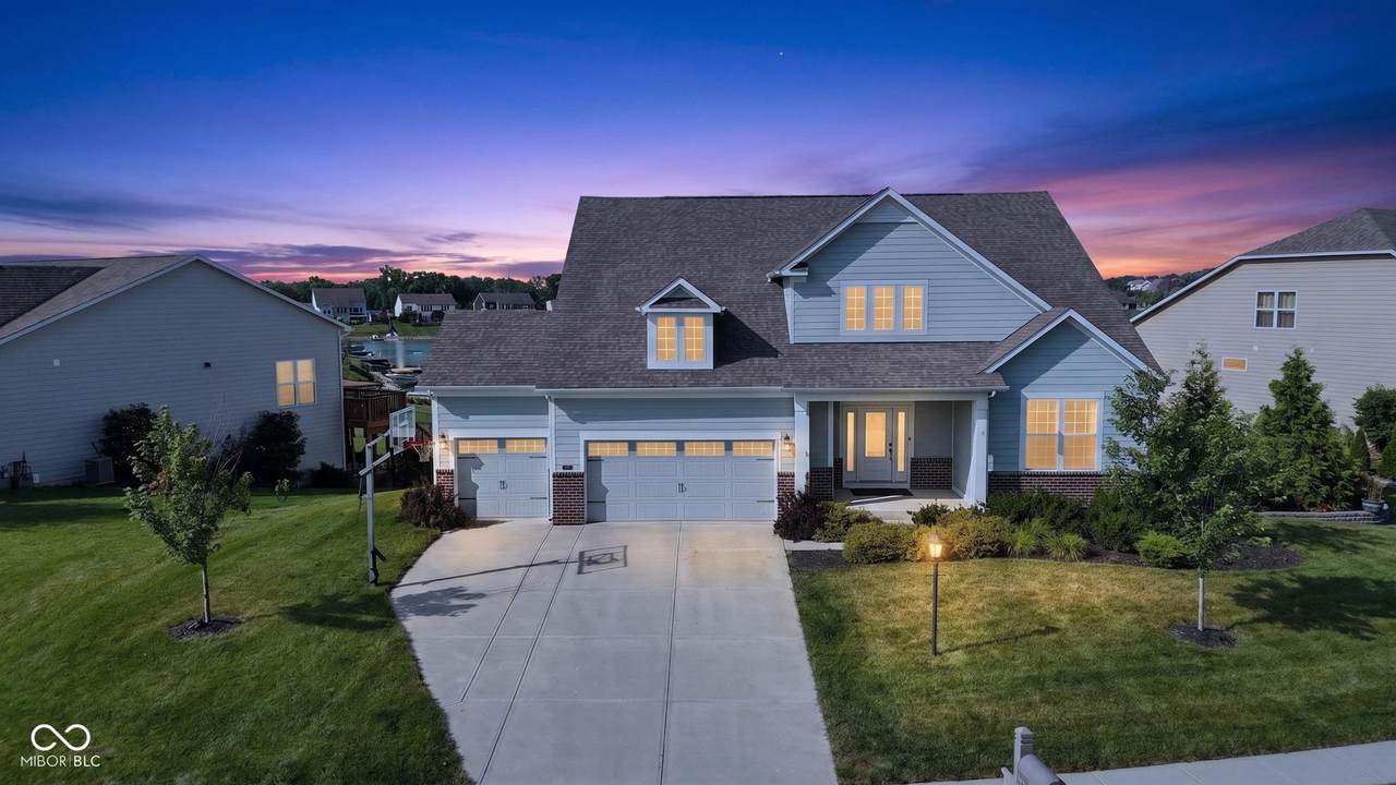 7249 Spayside Drive - Photo 1