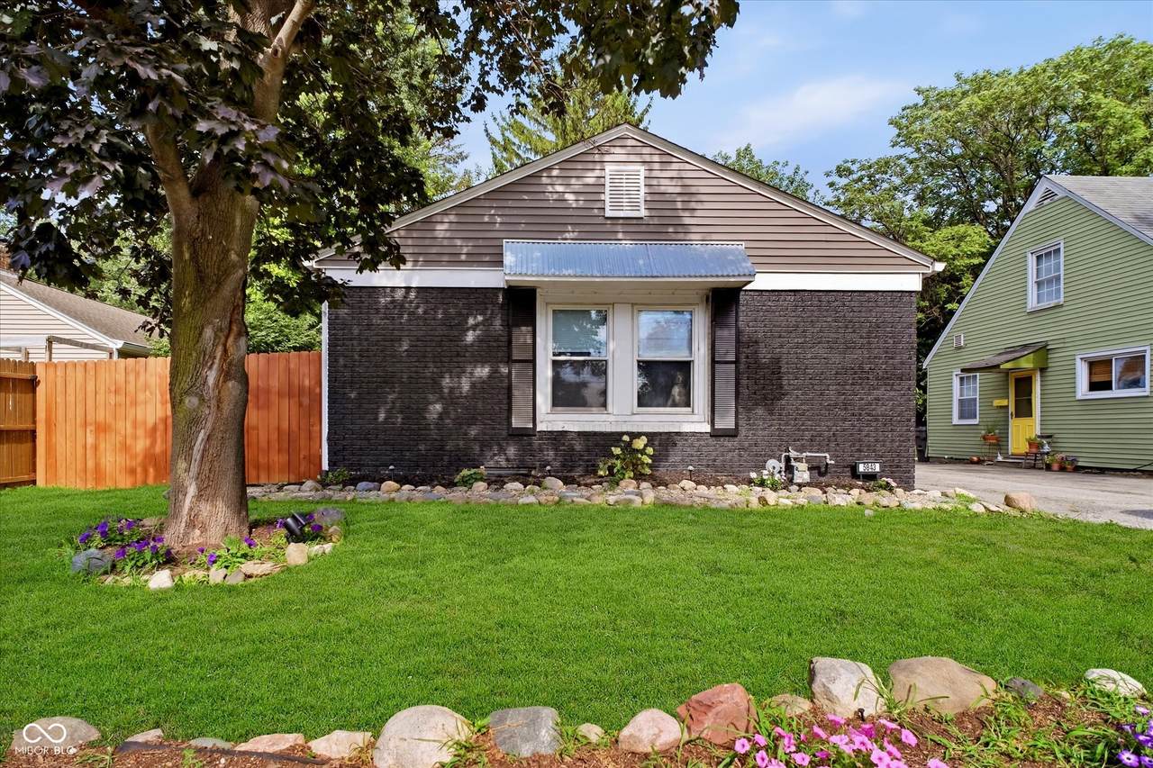 5843 Keystone Avenue - Photo 1
