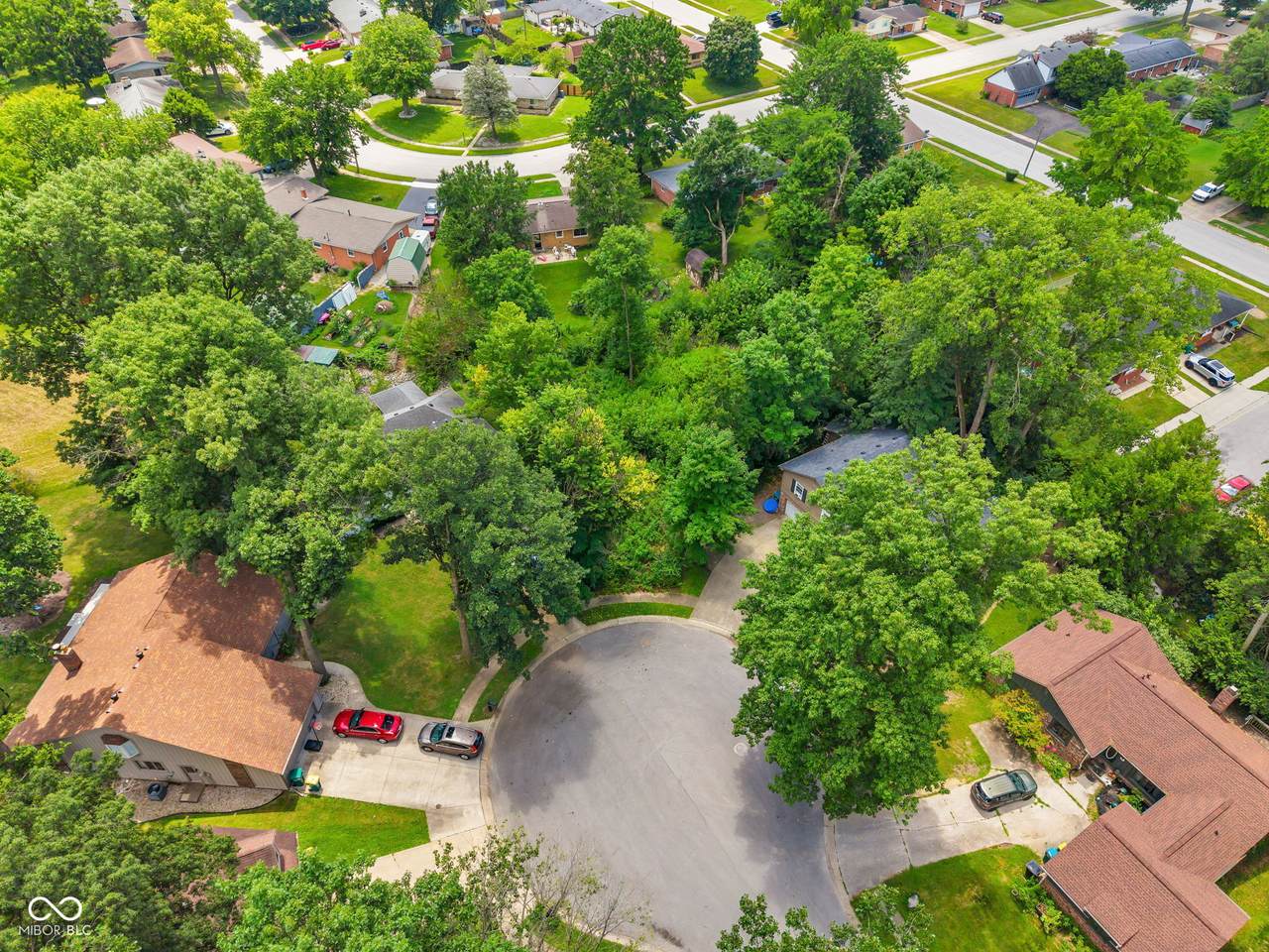 540 Wayside Court - Photo 1