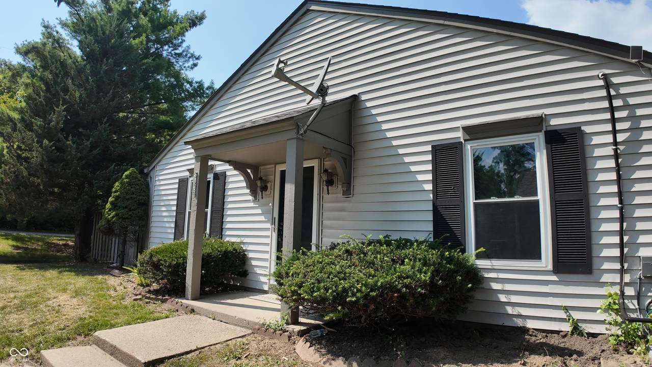 5938 Deerwood - Photo 1