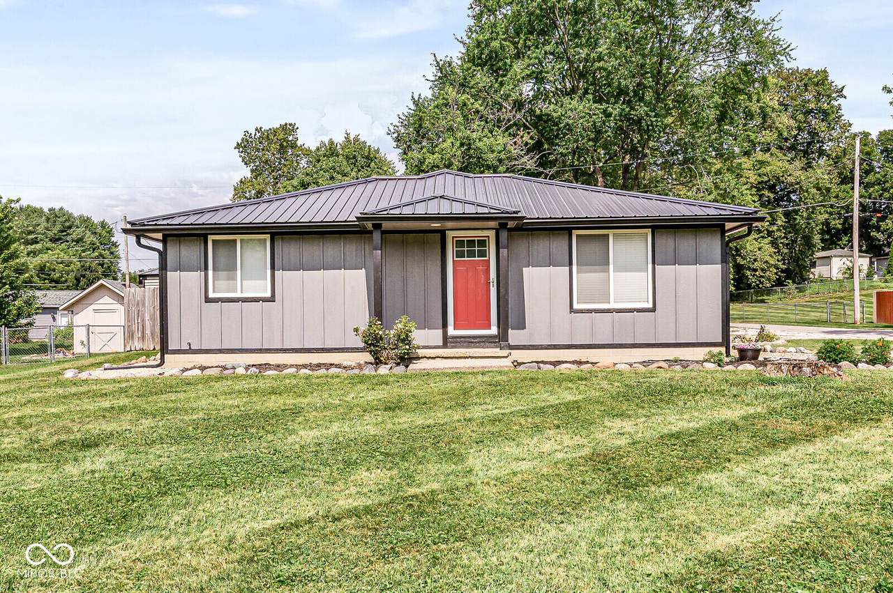 28 Sugar Creek Drive - Photo 1