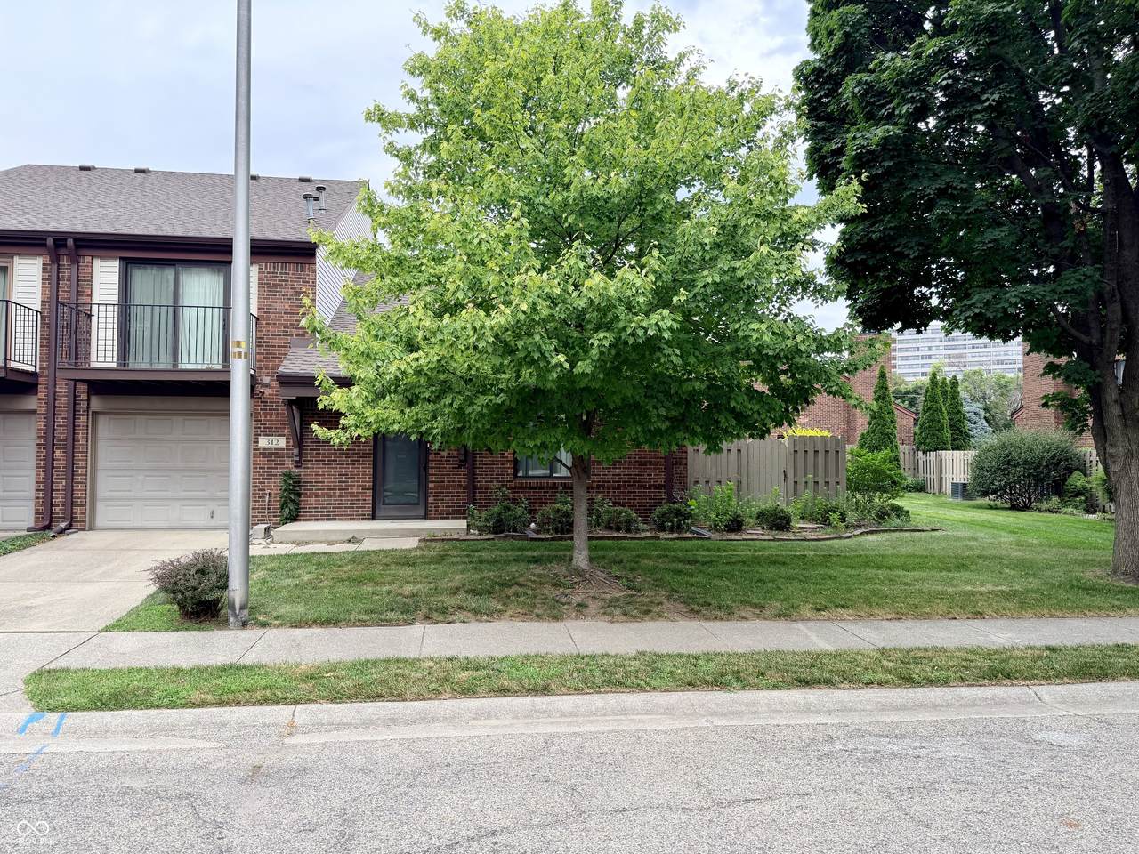 312 7th Street - Photo 1