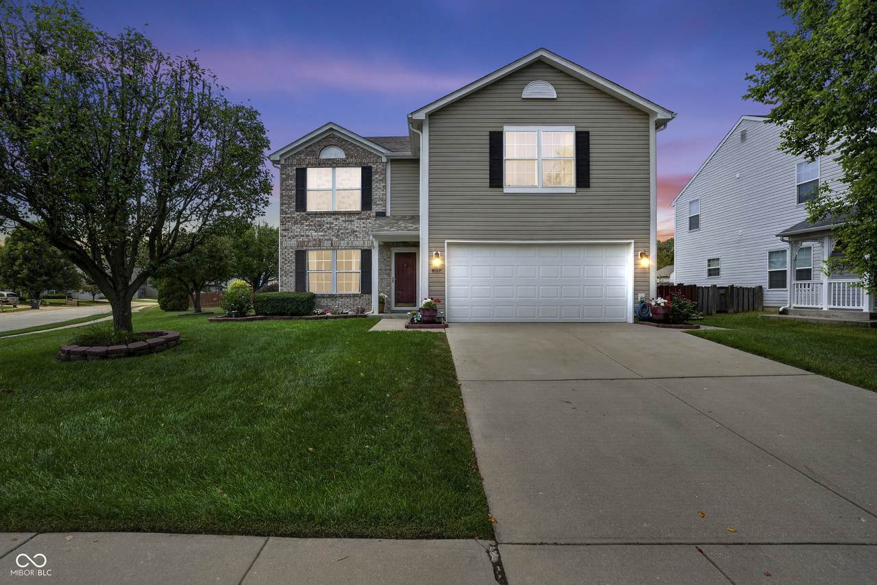 2512 Drewmatt Lane - Photo 1