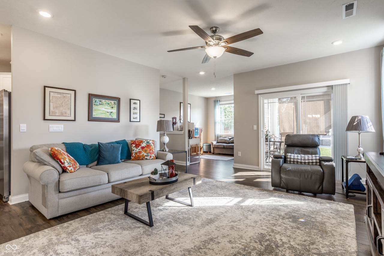 13391 Carefree Court - Photo 1