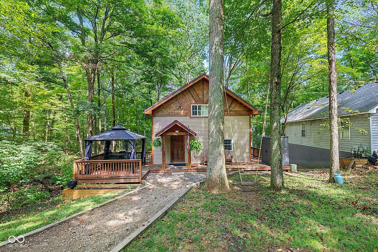 6448 Quail Drive - Photo 1