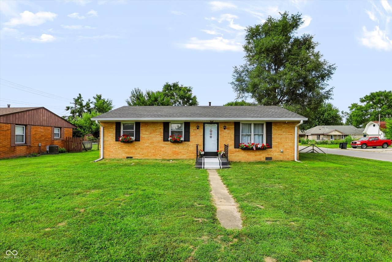 890 Gray Street - Photo 1