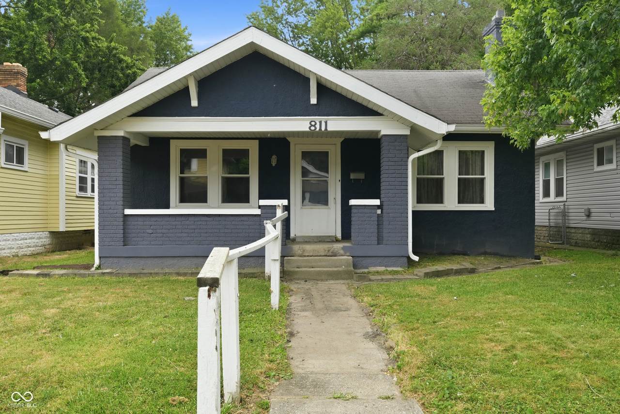 811 Denny Street - Photo 1
