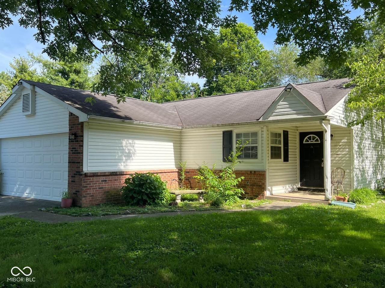 2208 Friendship Drive - Photo 1