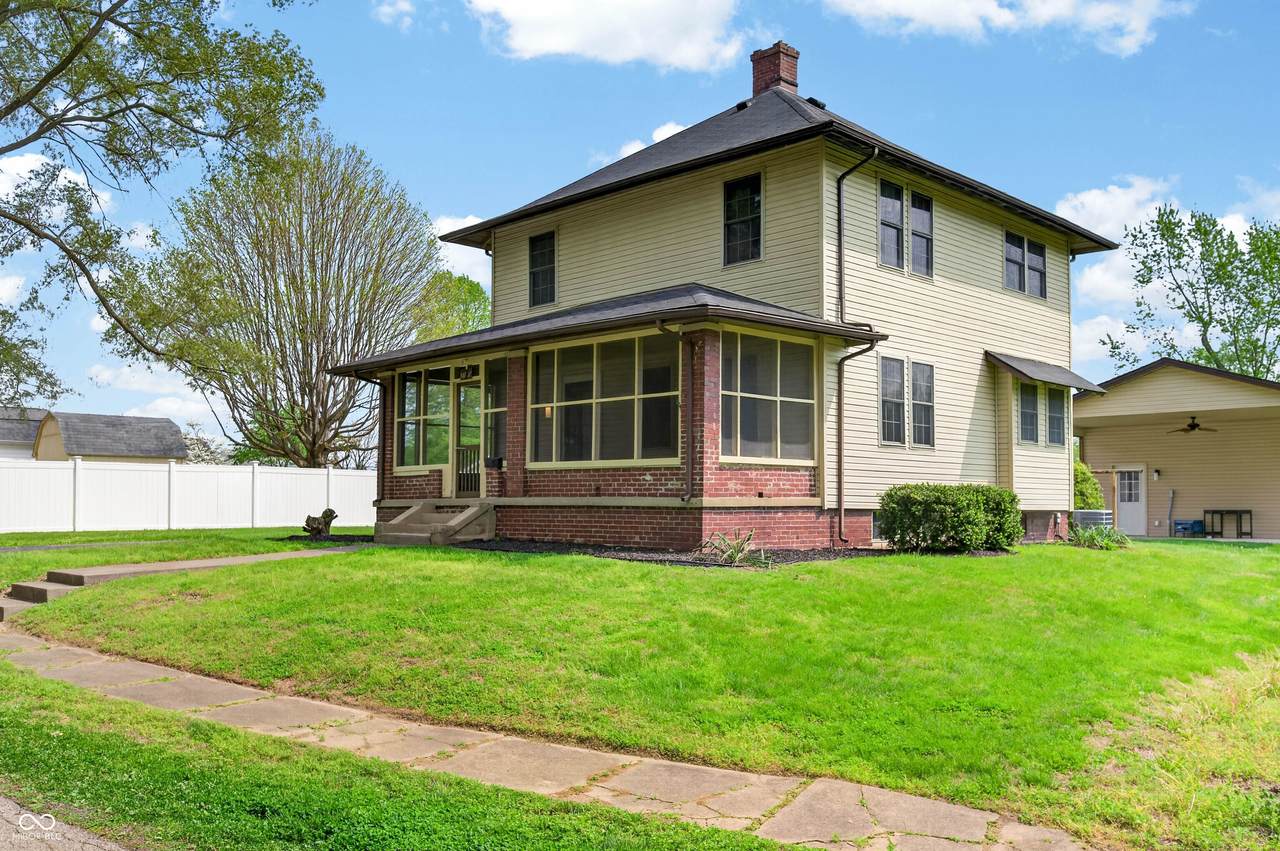 2115 Irwin Drive - Photo 1