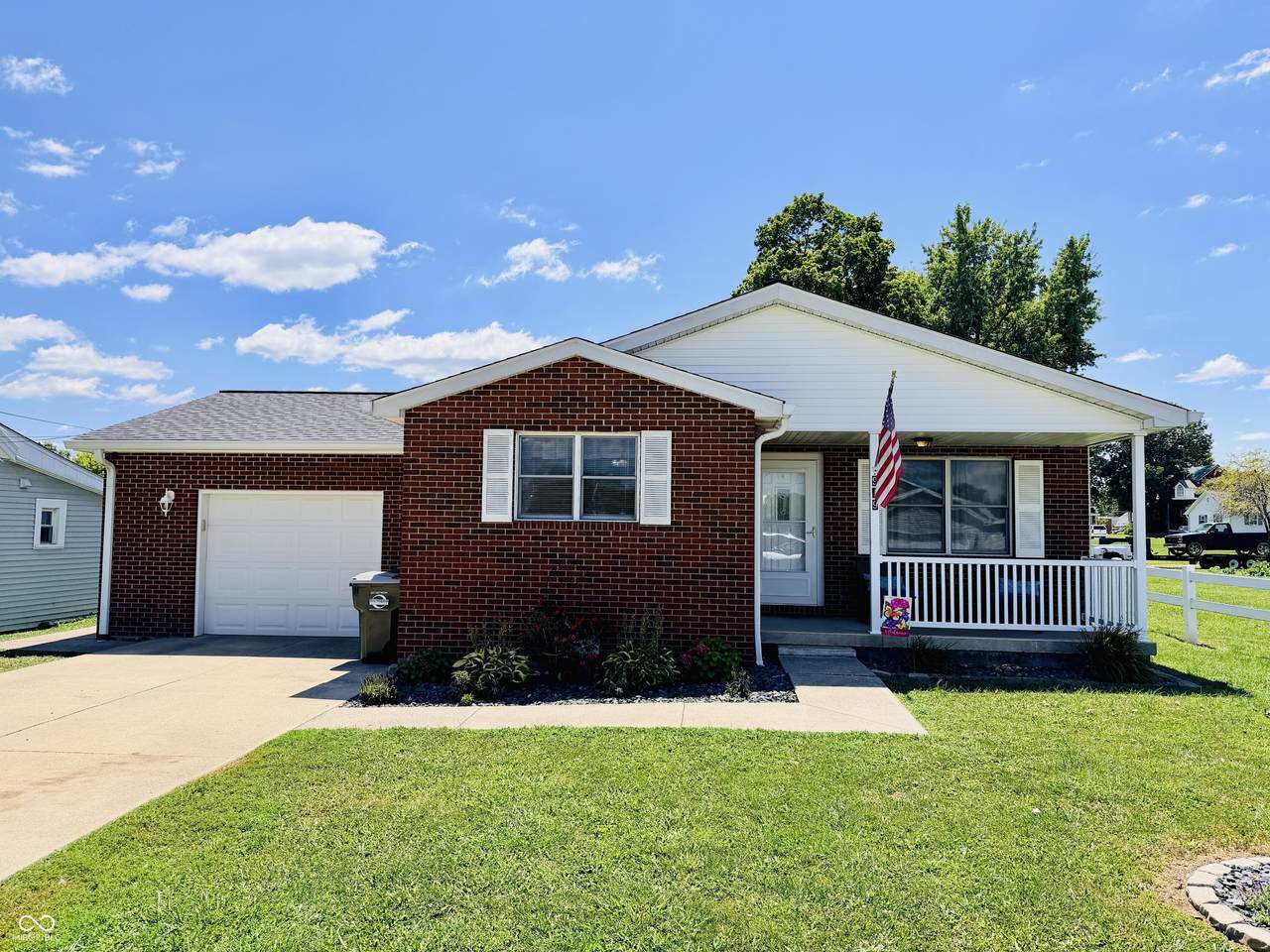 919 Central Avenue - Photo 1
