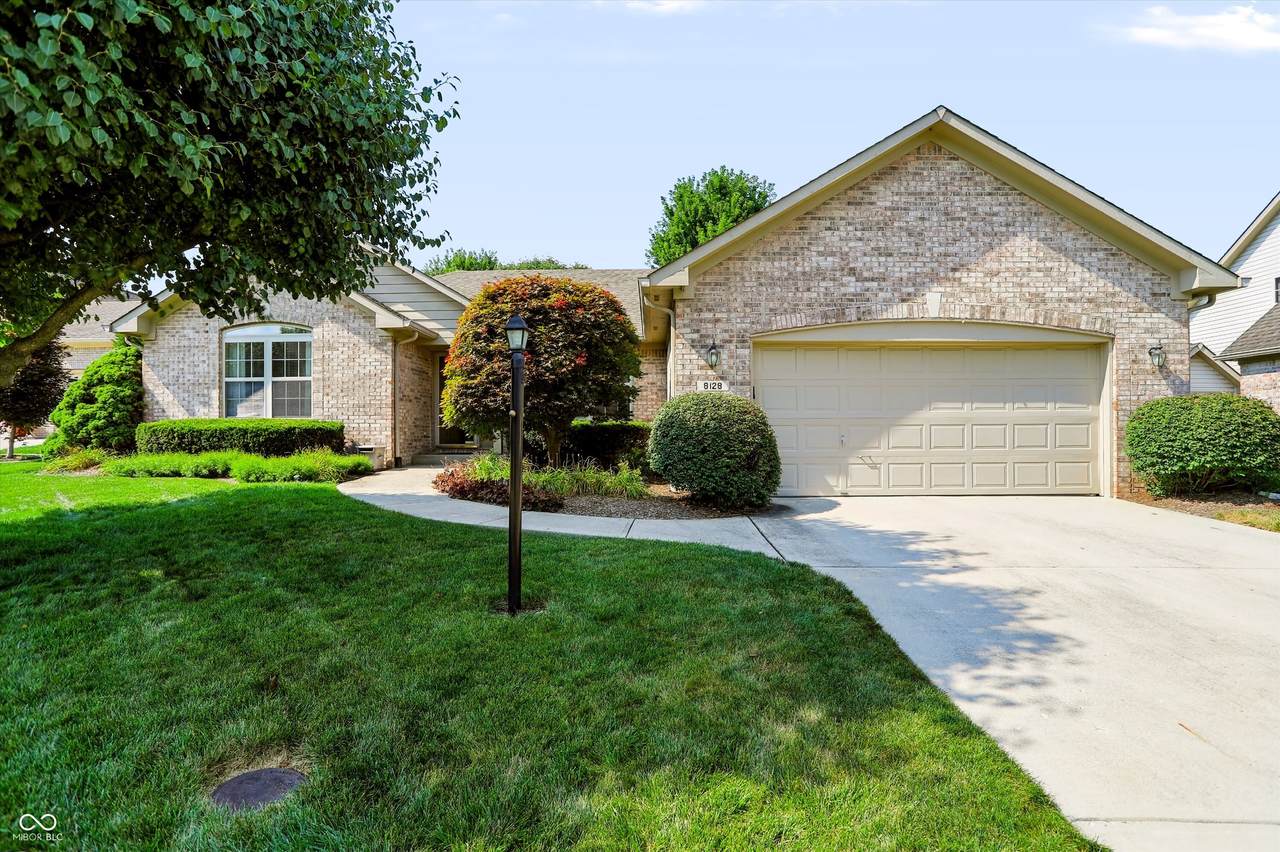 8128 Meadow Bend Drive - Photo 1