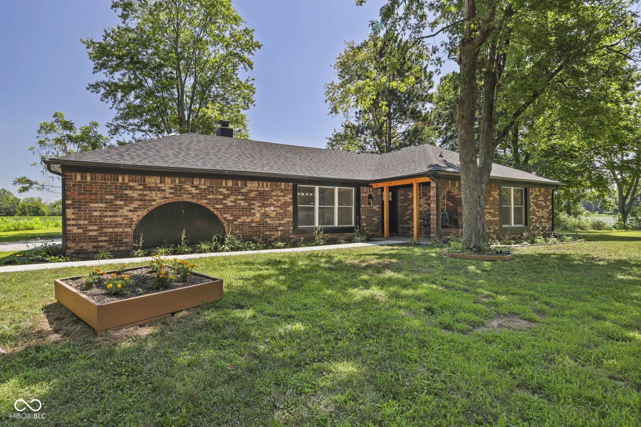 8162 Fall Road - Photo 1