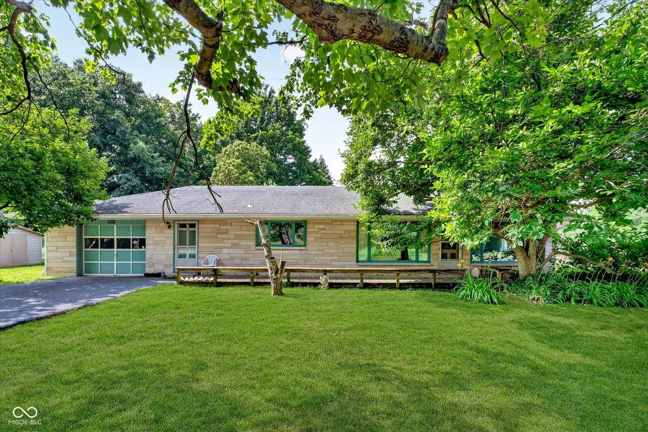 5201 County Road 450 - Photo 1
