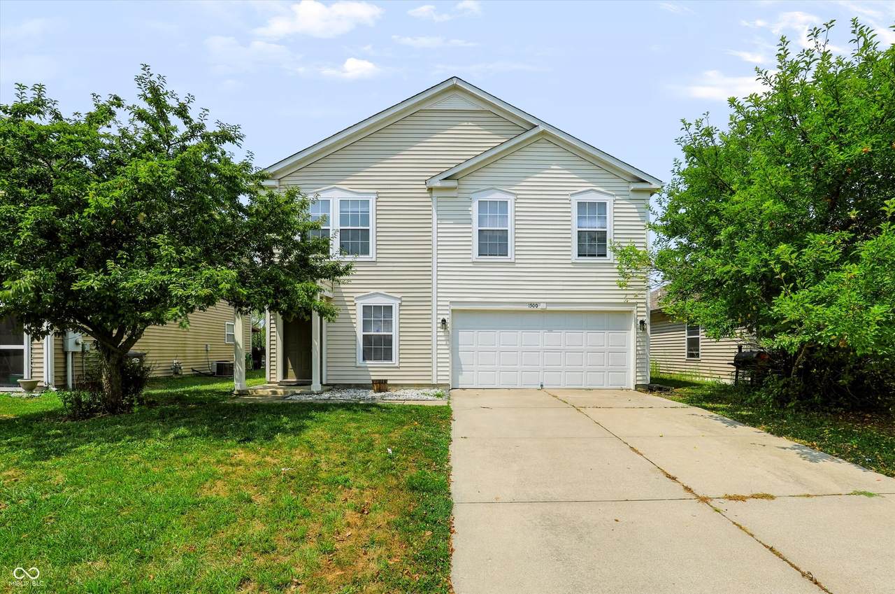 1500 Pencross Ln - Photo 1