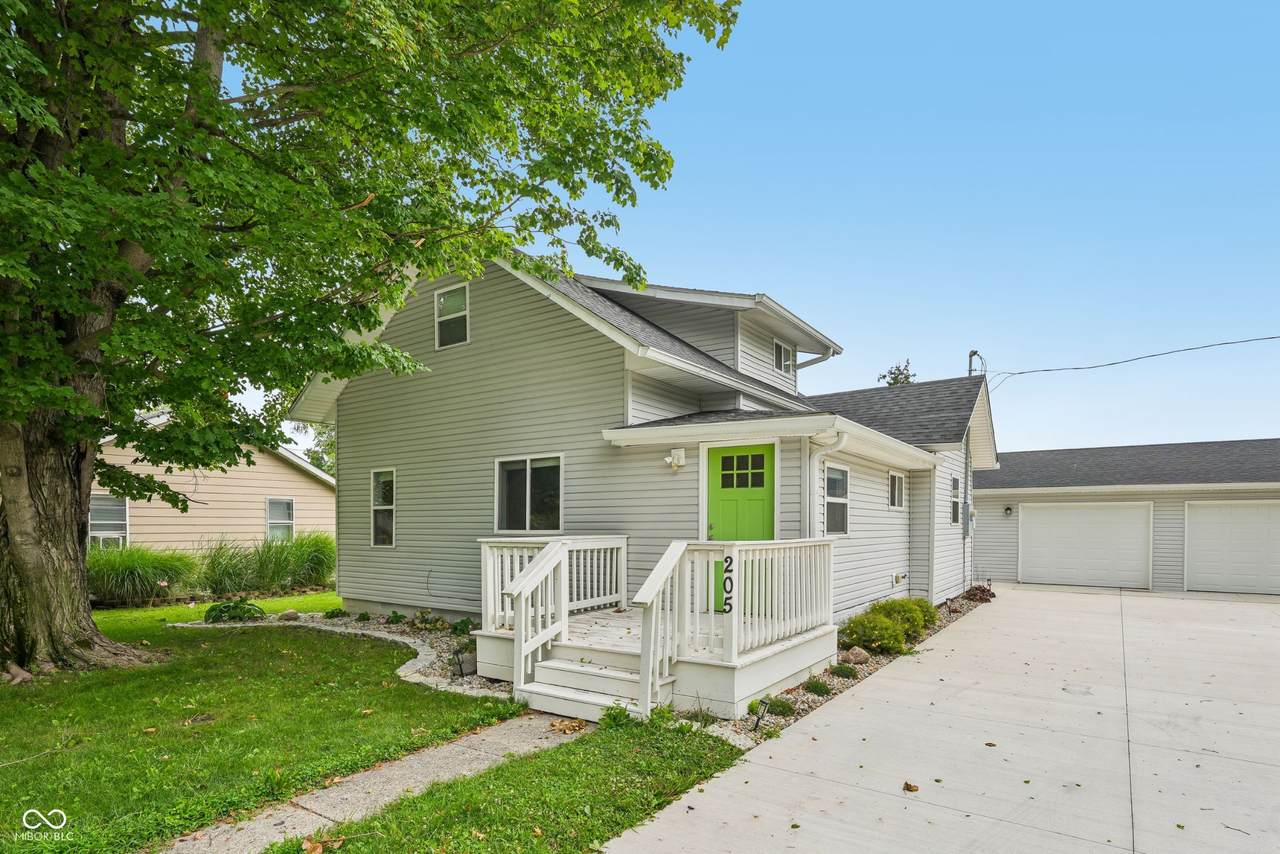 205 Washington Street - Photo 1