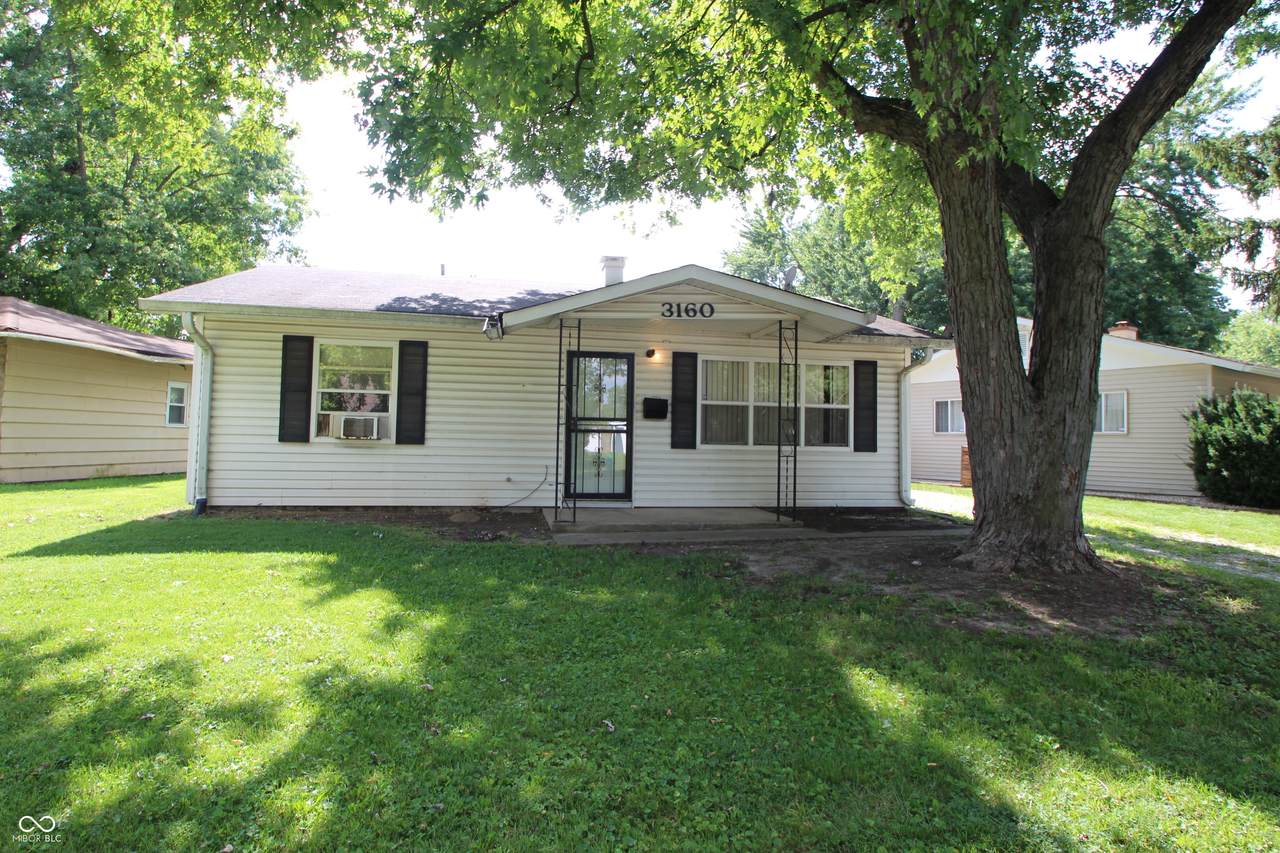 3160 Thayer Street - Photo 1