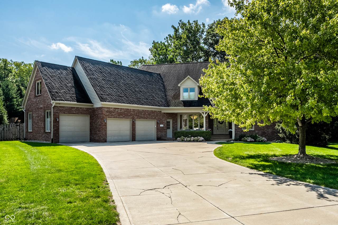 435 Benderfield Drive - Photo 1