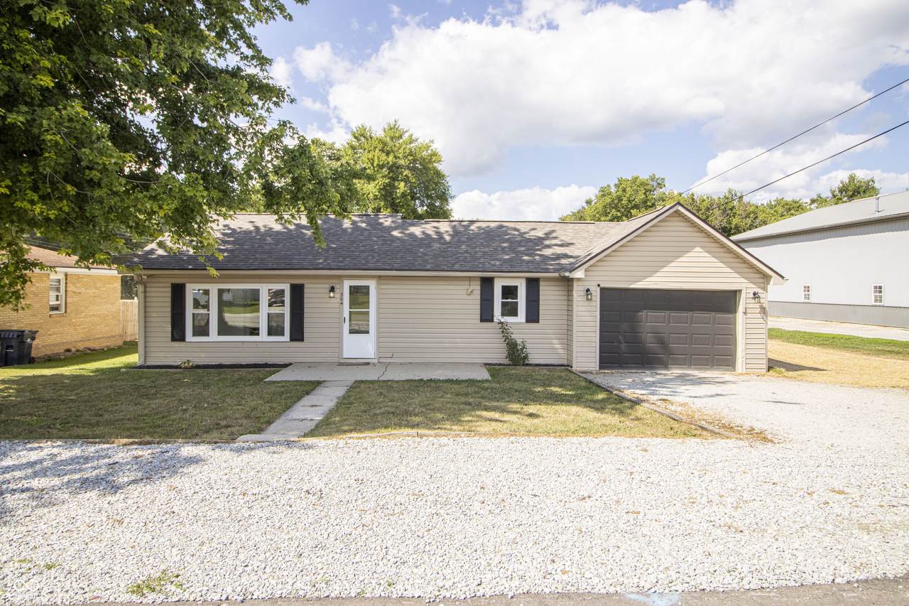 304 Maple Street - Photo 1