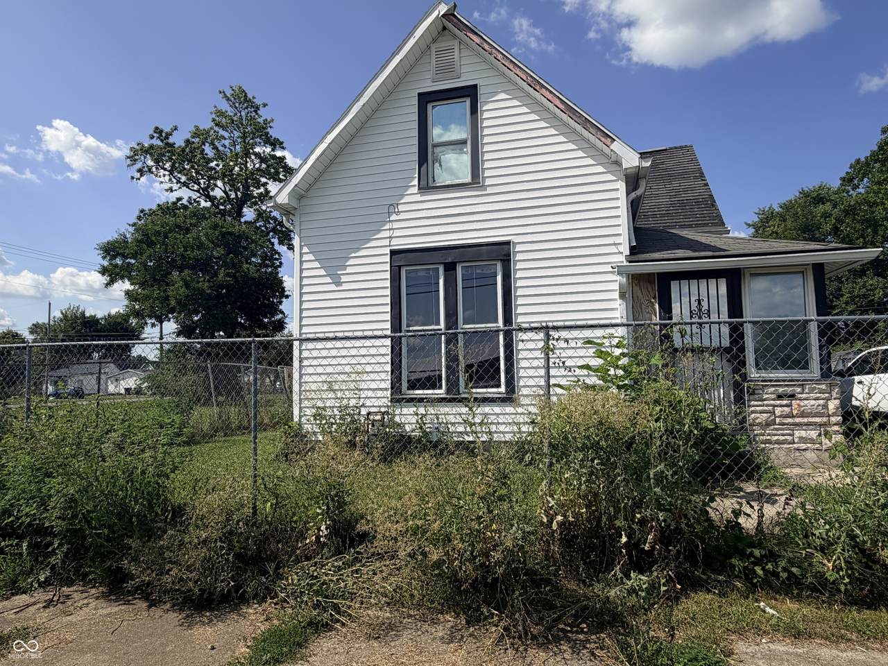 1414 8th Street - Photo 1