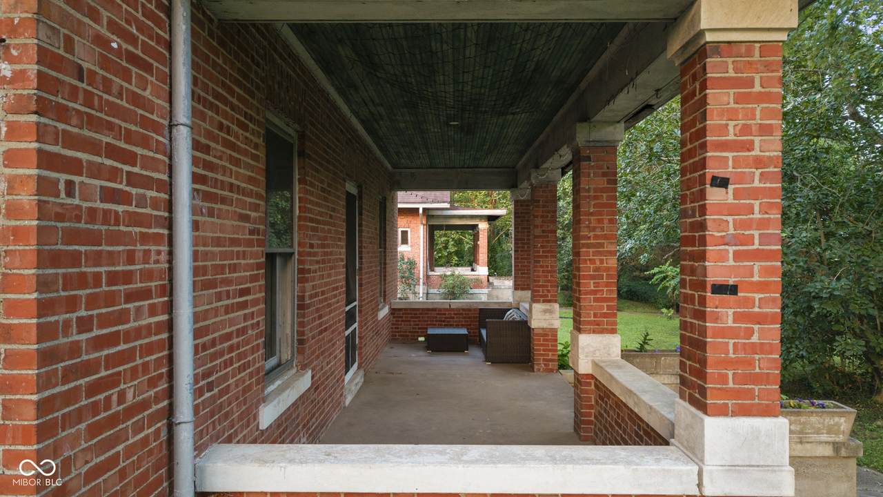 https://bt-photos.global.ssl.fastly.net/indy/1280_boomver_1_22117726-1.jpg