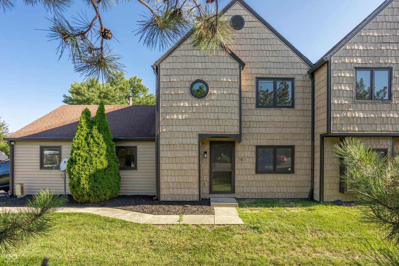 9617 Highgate Circle - Photo 1