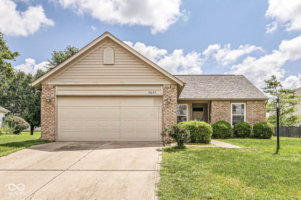 10695 Magenta Drive - Photo 1