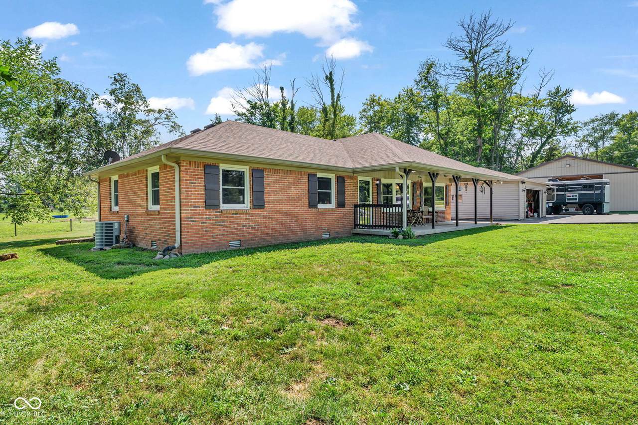 5935 County Road 200 - Photo 1