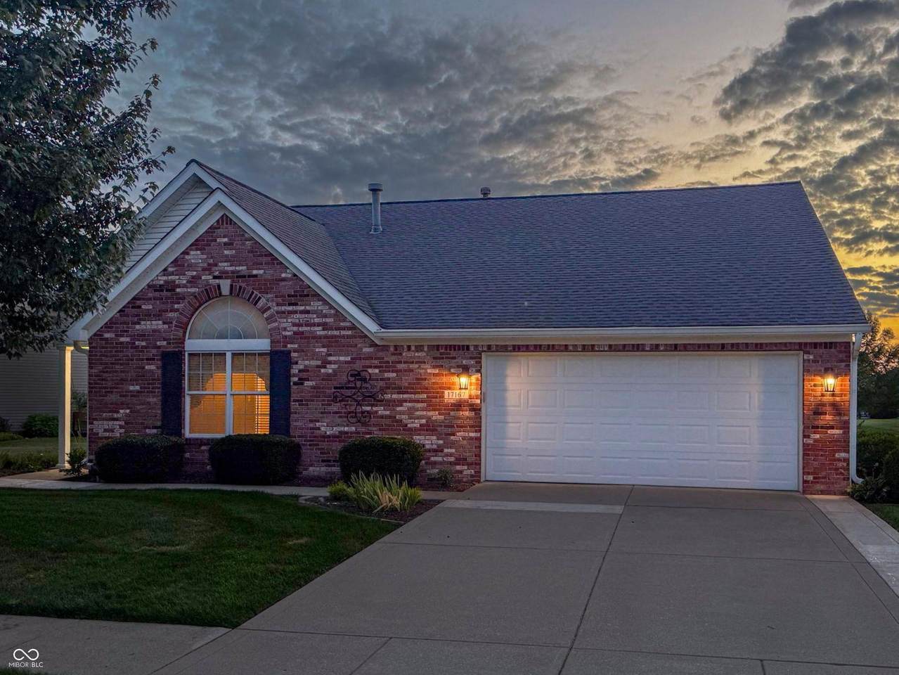 17167 Mckenna Way - Photo 1