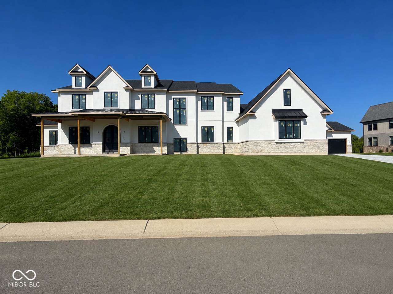 1525 Chatham Ridge Court - Photo 1