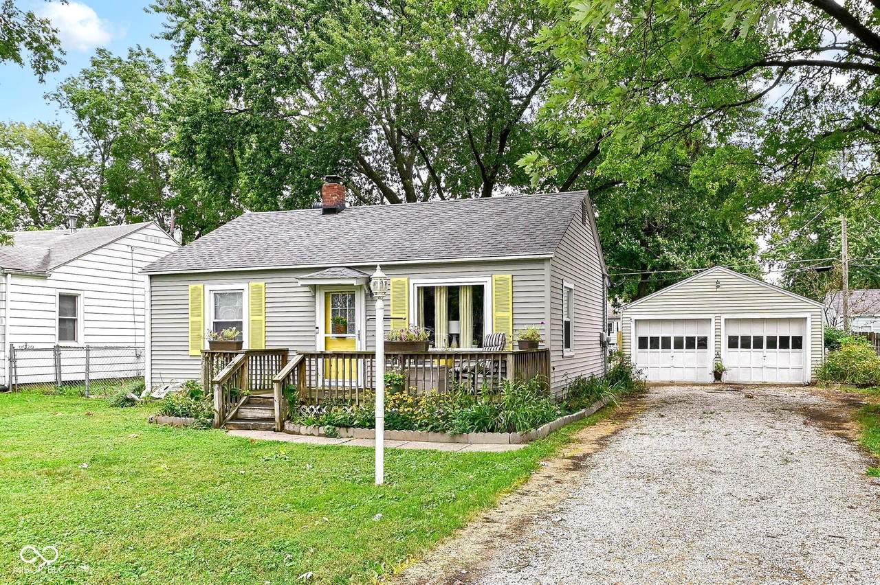 481 Somerset Avenue - Photo 1