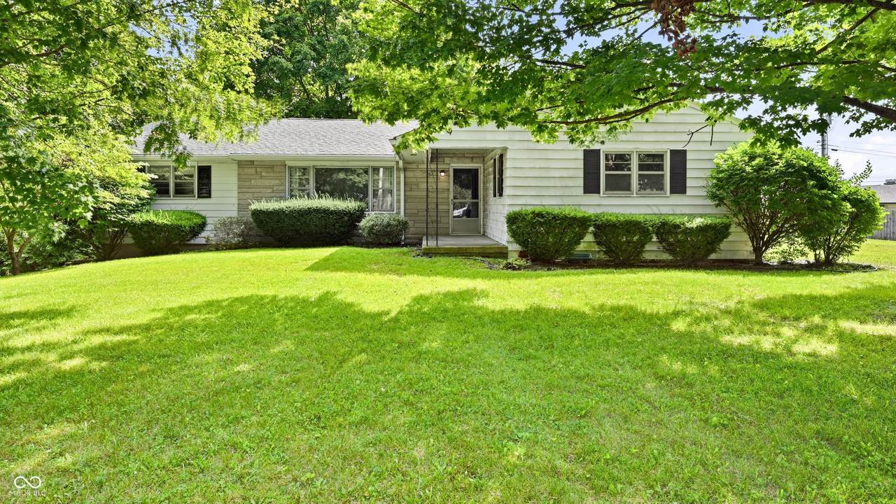 3198 Crestview Drive - Photo 1