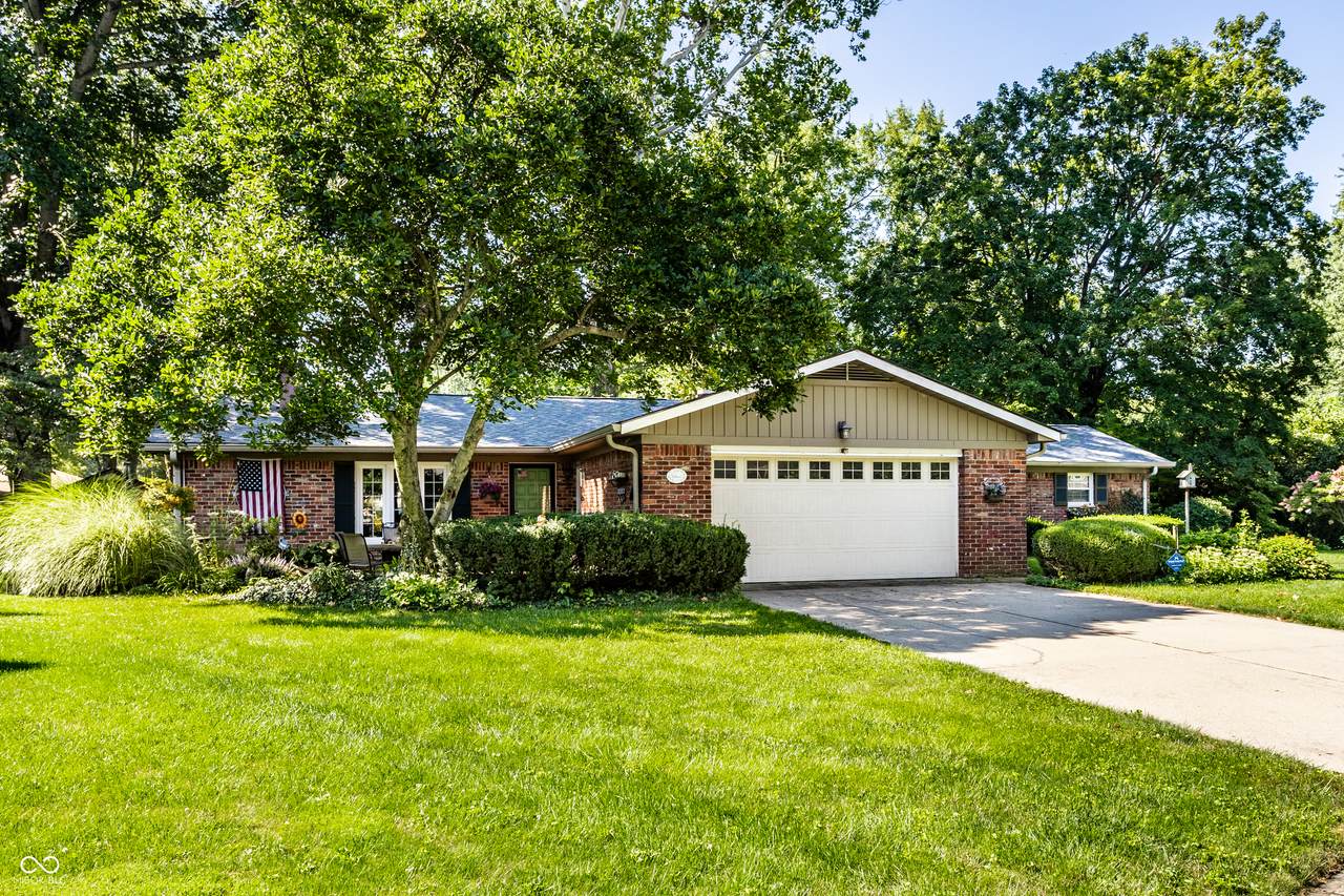 7990 Hoover Court - Photo 1