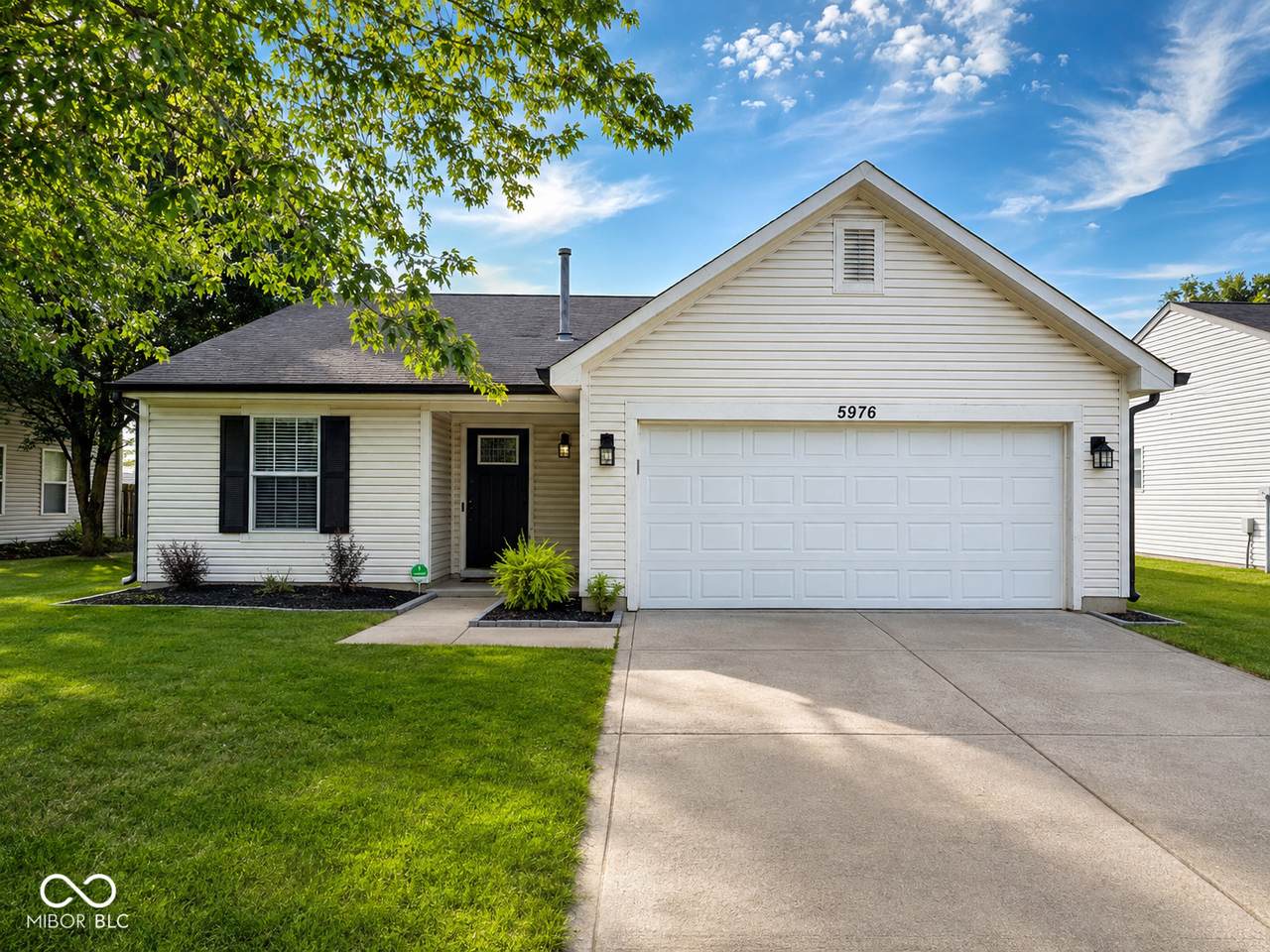 5976 Marco Street - Photo 1