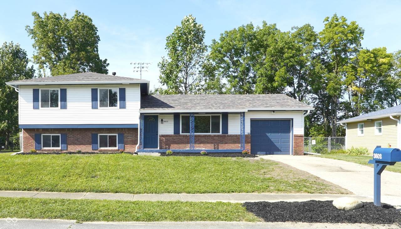 3602 Redwood Drive - Photo 1